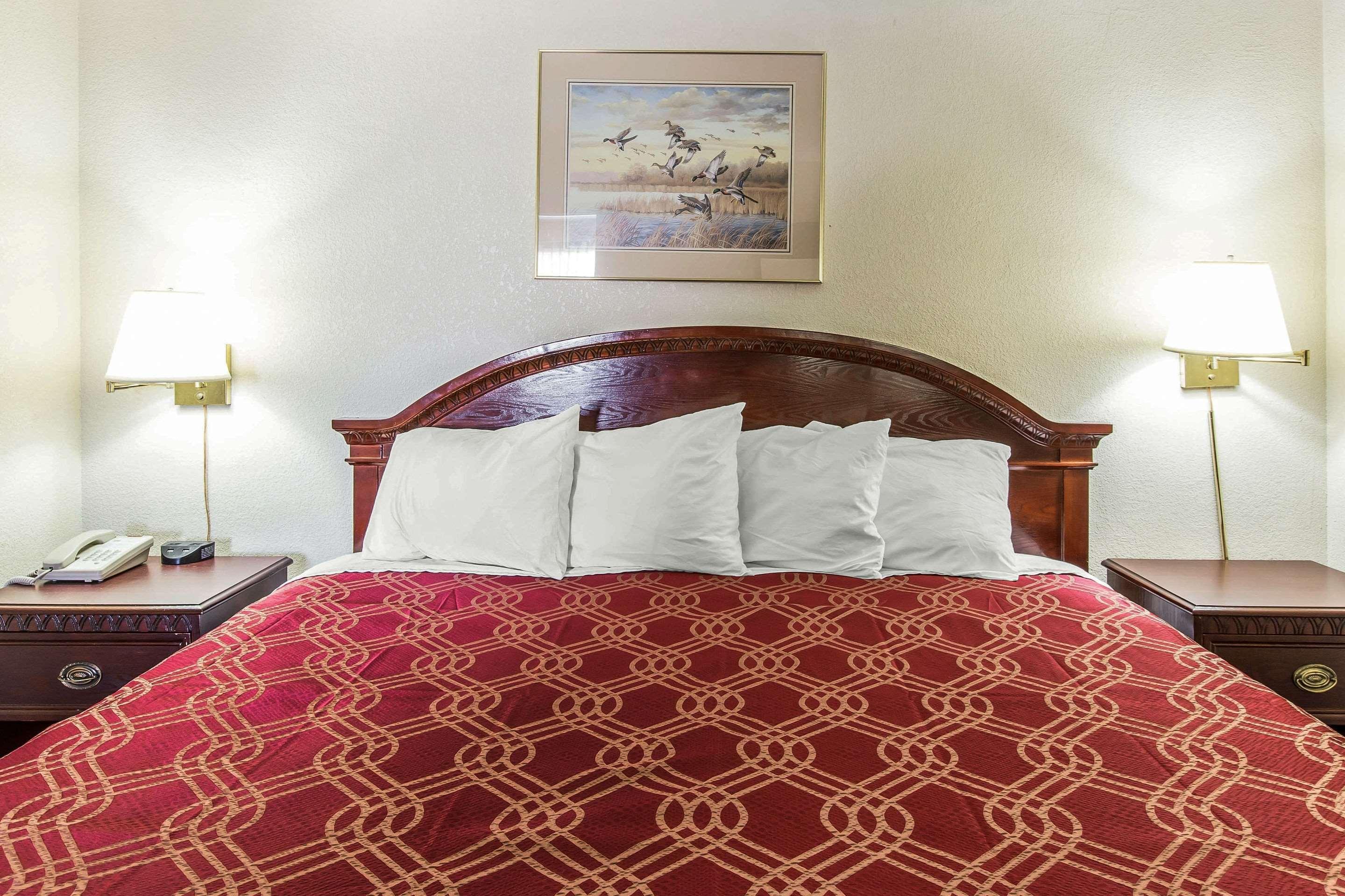 Econo Lodge Thomaston Eksteriør bilde