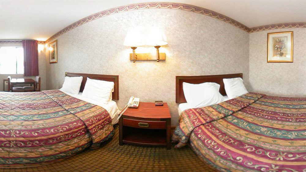 Econo Lodge Thomaston Eksteriør bilde